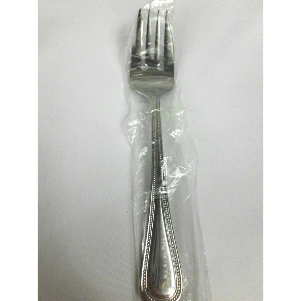Wallace Regal Pearl Stainless 18/10 Silverware Flatware Salad Fork 7 